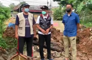 Wawalkot Depok & Kadis SDA Jabar Tinjau Tanggul Jebol Kali Cabang Tengah