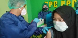 Antusias Masyarakat, DPC PPP Depok Capai Target 3.0000 Vaksinasi