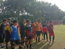 Melihat Lebih Dekat Latihan Klub Sepakbola Pamoras FC