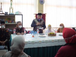 Walikota Depok Pesan Kader Lansia Kesehatan Membagi Pengalaman