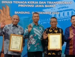 Walikota Depok Dianugerahi Penghargaan Siddahkarya