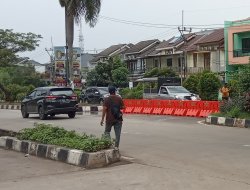 Dishub & Polres Depok Tutup 5 U Turn Jalan Boulevard GDC