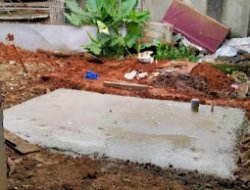 Bangun 3 Septic Tank Kelurahan Curug Nyatakan Bebas ODF