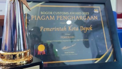 Pemkot Depok Kantongi Penghargaan Bogor Custom Award 2023