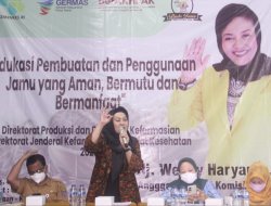 Anggota DPR RI Wenny Haryanto Edukasi Warga Depok Pembuatan & Penggunaan Jamu