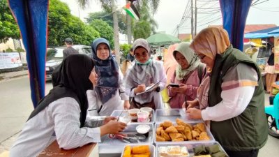 Dinkes Depok Periksa Makanan Takjil Ramadan
