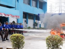 PLN UIT JBB Gelar Simulasi Tanggap Darurat Jelang HUT RI ke-79