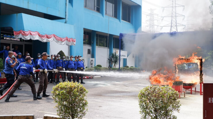 PLN UIT JBB Gelar Simulasi Tanggap Darurat Jelang HUT RI ke-79