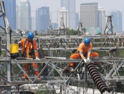 PLN UIT JBB, Kawal Listrik Tetap Menyala Selama Rangkaian HUT ke-79 RI