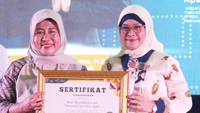 Disdukcapil Depok Juara Pertama Penghargaan Anugerah Inovasi Perangkat Daerah