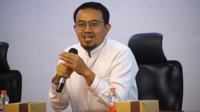 Ade Firmansyah Nilai Program Dana RW 300 Juta Berpotensi Timbulkan Masalah