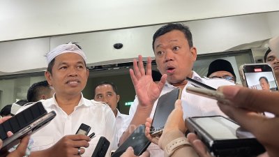 Menteri ATR/BPN Akan Kaji Tanah Sempadan Sungai yang Dikuasai Masyarakat