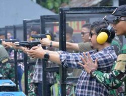 Danlantamal VI Ajak Insan Pers Olahraga Fun Shooting