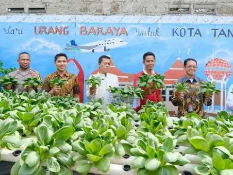 PLN UIT JBB Dukung Kemajuan UMK Electrifying Agriculture Urang Baraya Kota Tangerang