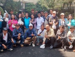 Perdana, Fraksi PKB DPRD Depok Bagikan Hewan Kurban ke Insan Media