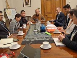 Wamenkomdigi & Menteri Katerine West, Jalin Komitmen Kerja Sama UK-RI
