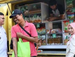 Kelurahan Gandaria Utara Gaet Food Station Tjipinang Jaya Gelar Pasar Murah