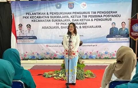 Camat Sukmajaya Minta Pengurus PKK Jadi Penggerak Program Pemkot Depok