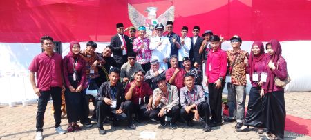 Ajak Warga Kompak, Kelurahan Pengasinan Gelar Karnaval Kebangsaan HUT RI - 80