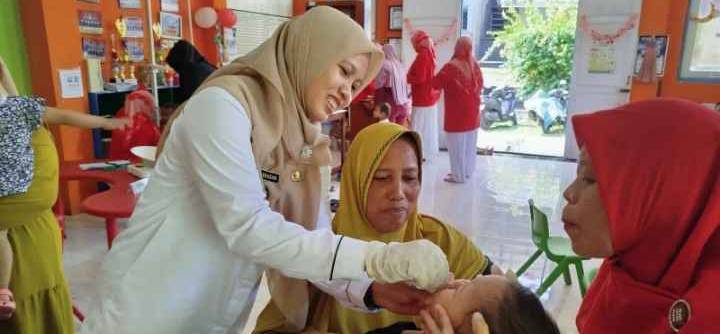 Lurah Cisalak Geroin Orangtua Balita Sukseskan Bulan Vitamin A