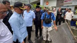 Wali Kota Terjun ke Titik Rawan Banjir Margonda di Halaman Detos