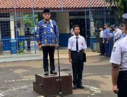 Camat Panmas Titipkan Cita-cita Pahlawan Bangsa Kepada Pelajar SMPN 1 Depok