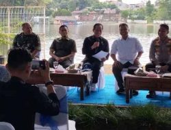 Menteri LH Minta Wali Kota Depok Bersihkan Sungai Cipinang
