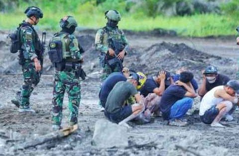 Menhan Saksikan langsung Latihan TNI Terintegrasi Tahun 2025