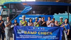 Tekan Potensi Laka, Polrestro Depok Ramp Check Bus di Pool